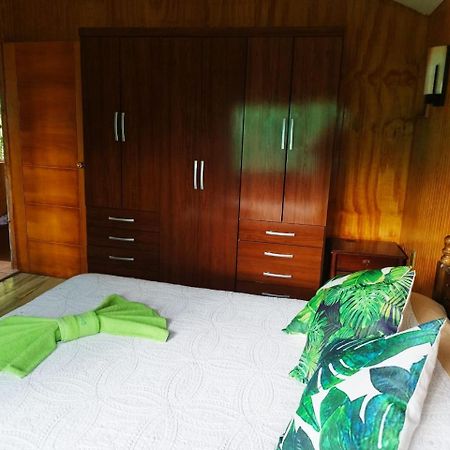 Hostal Avareipua Hanga Roa Kültér fotó