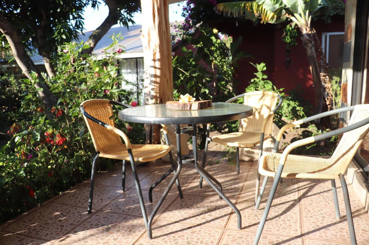 Hostal Avareipua Hanga Roa Kültér fotó