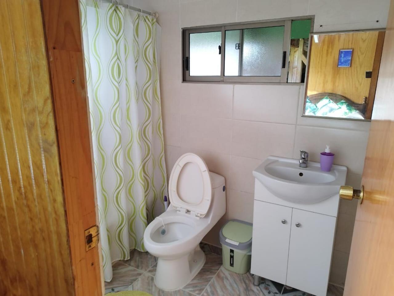Hostal Avareipua Hanga Roa Kültér fotó